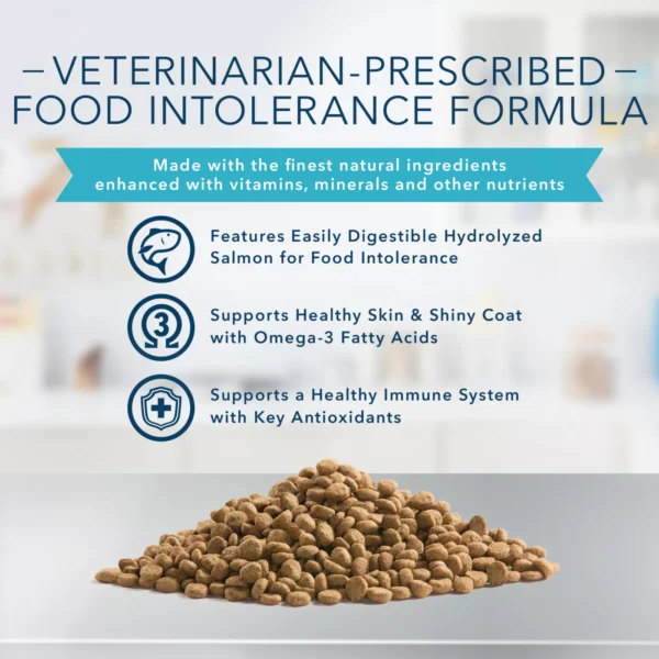 Blue Buffalo® Blue Natural Veterinary Diet™ HF Hydrolyzed Adult Dry Cat Food - Salmon - Image 3